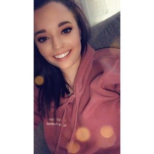 Meet your Posher, Kori